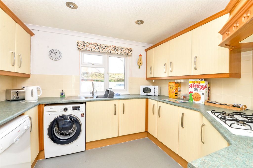 Property photo 3 of 15 Picture No. 05