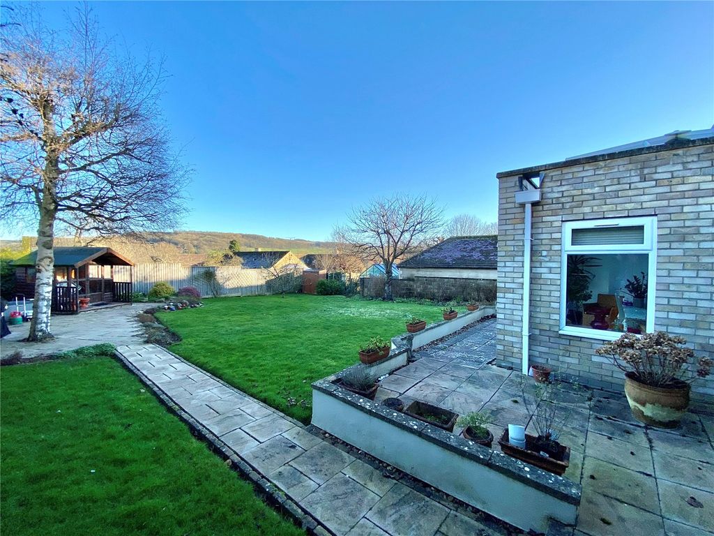 Property photo 1 of 21 Picture No. 01