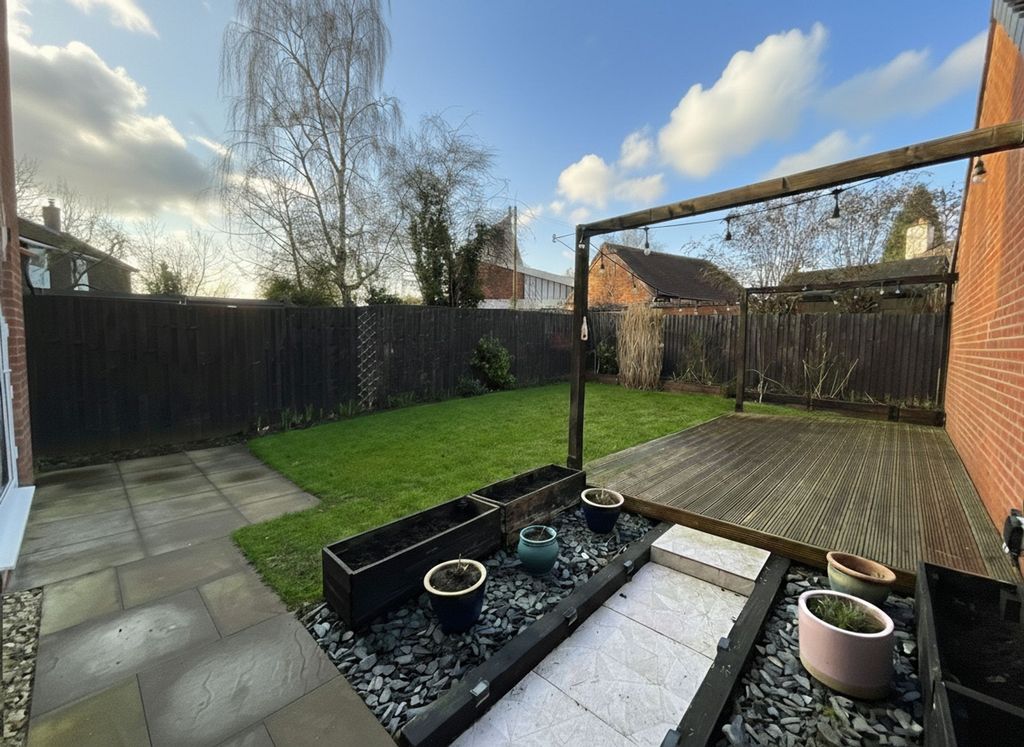 Property photo 2 of 29