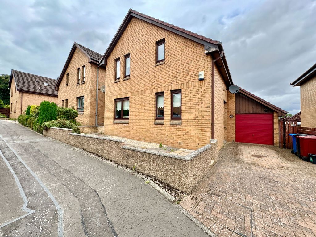 Property photo 1 of 36