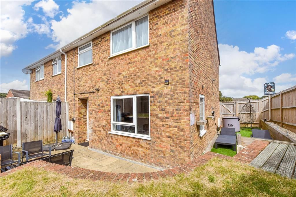 Property photo 2 of 18 Rear Garden