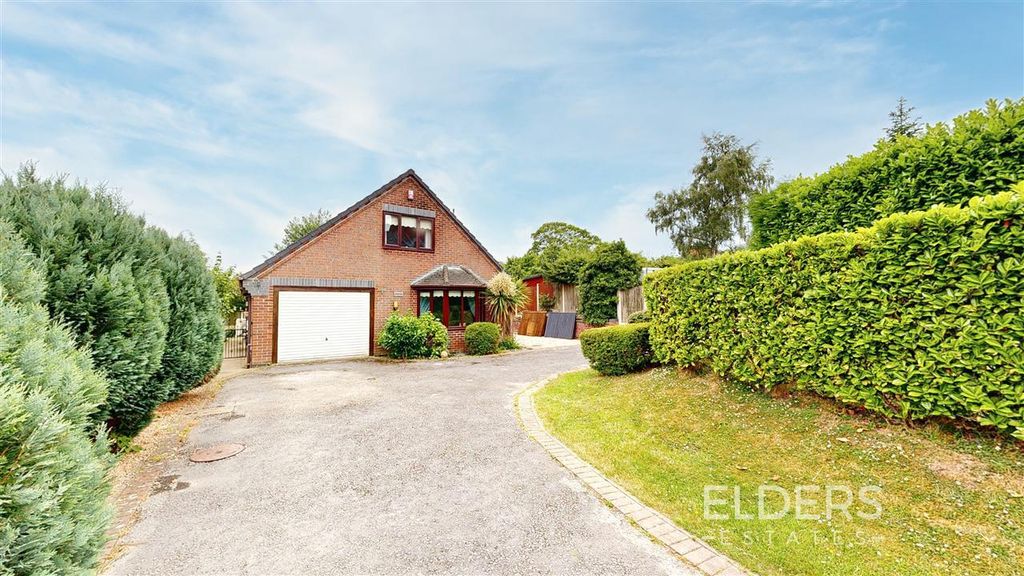 Property photo 2 of 15