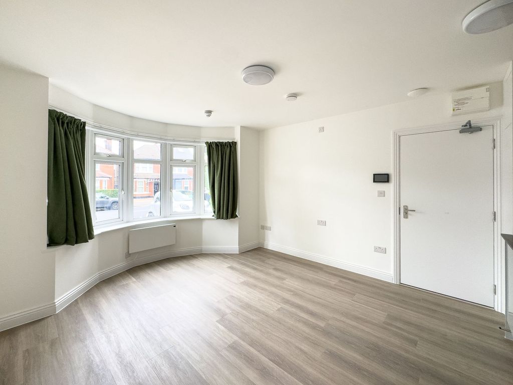 Property photo 2 of 4