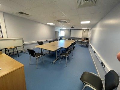 Property photo 3 of 7 Photo 6