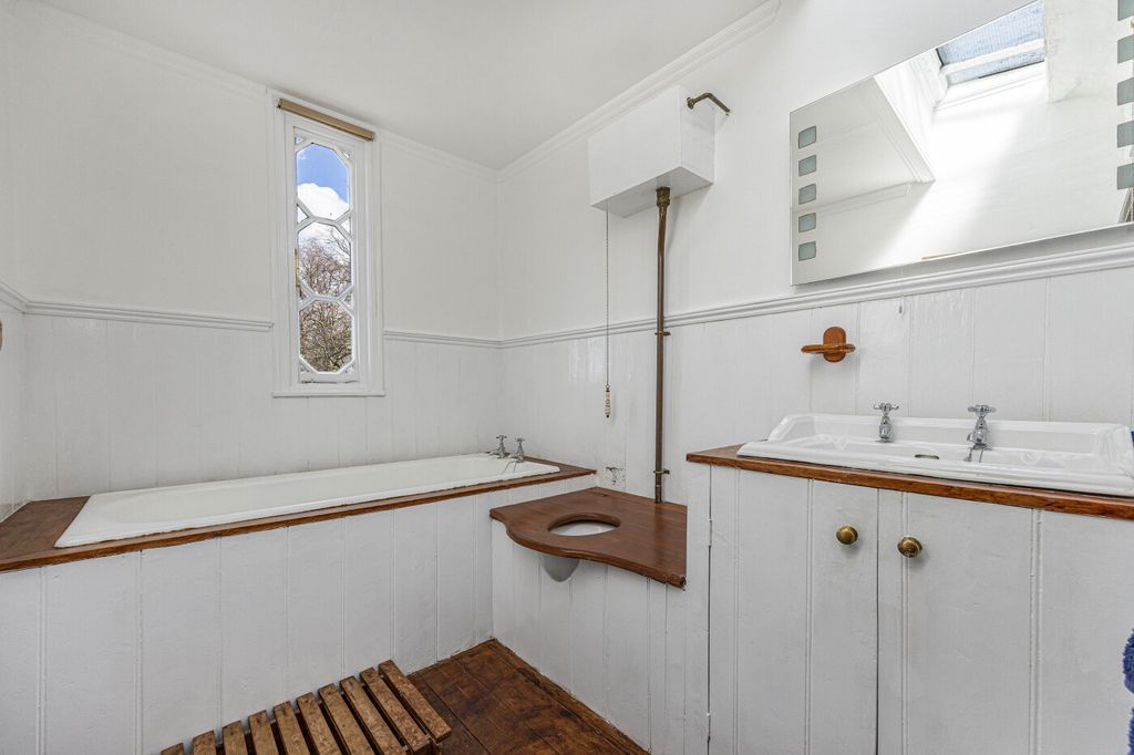 Additional image 27 of 6 bed detached house for saleThe Fosse, Castle Street, Hereford HR1