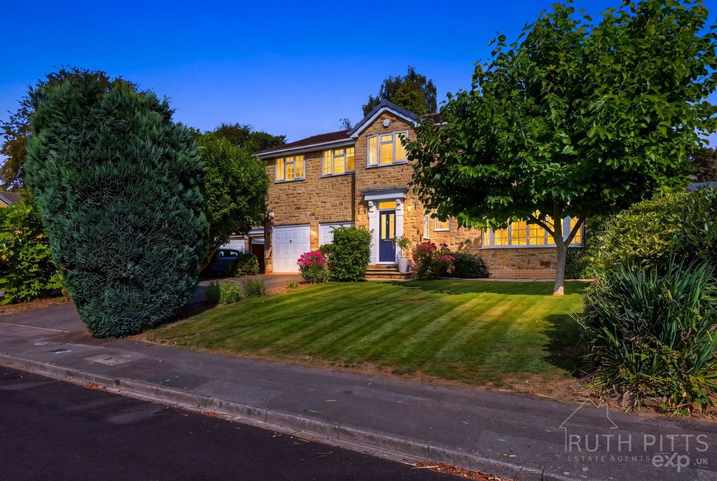Property photo 3 of 45