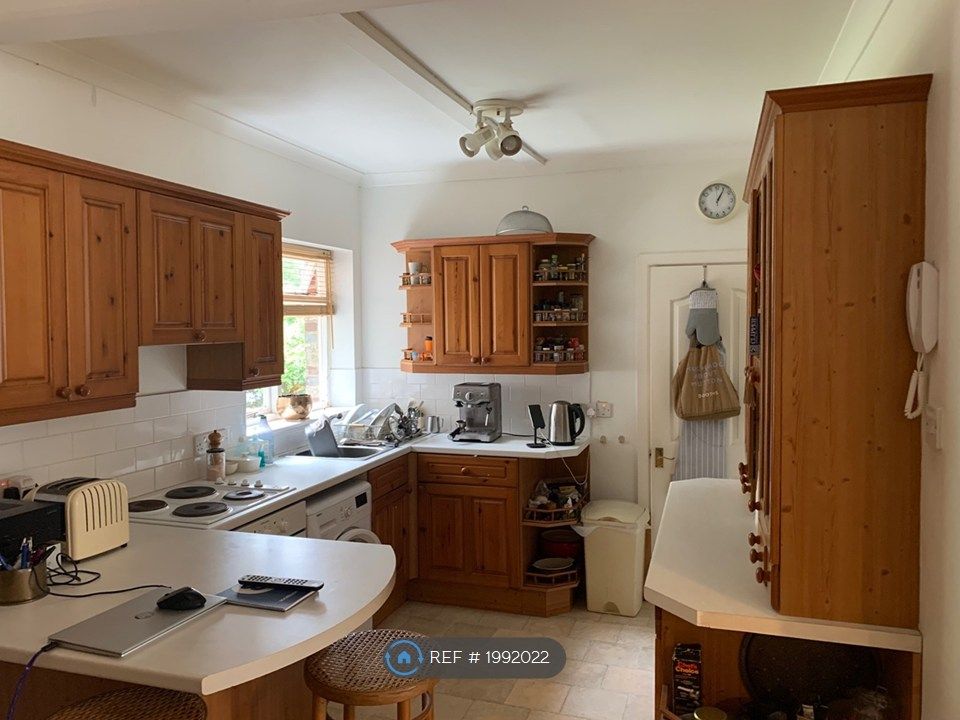 Property photo 3 of 7