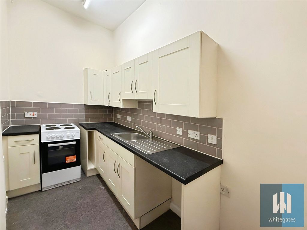 Property photo 3 of 7 Picture No. 05