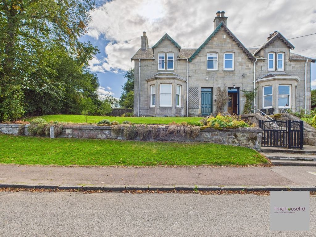 Property photo 1 of 43