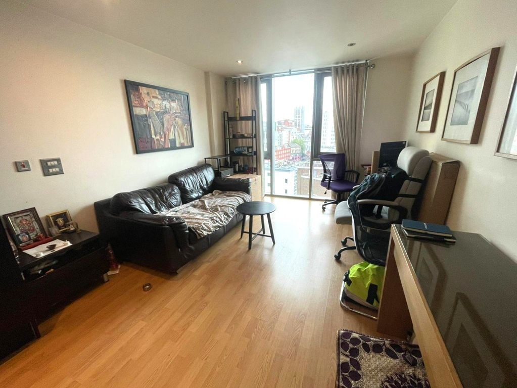 Property photo 2 of 9 Picture No. 03