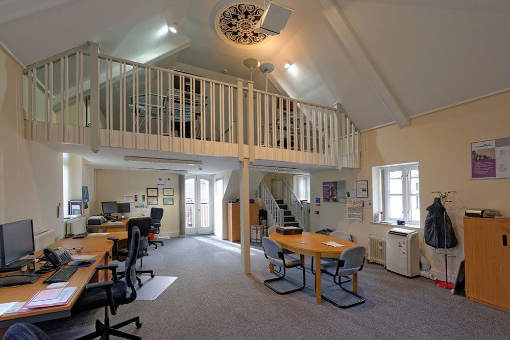 Property photo 1 of 6