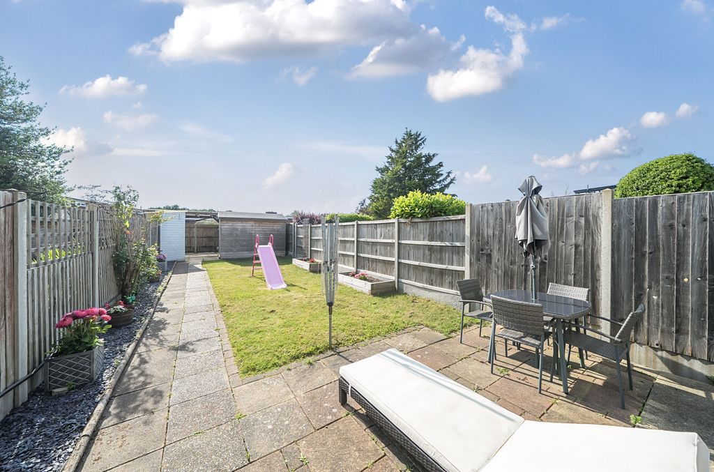 Property photo 2 of 17 1307250-16-68519d...