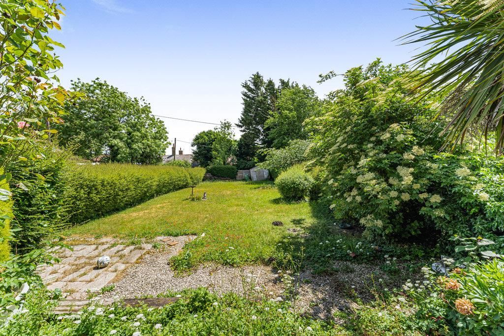 Property photo 3 of 20 21 North Fawley-14 (Fileminimizer).Jpg