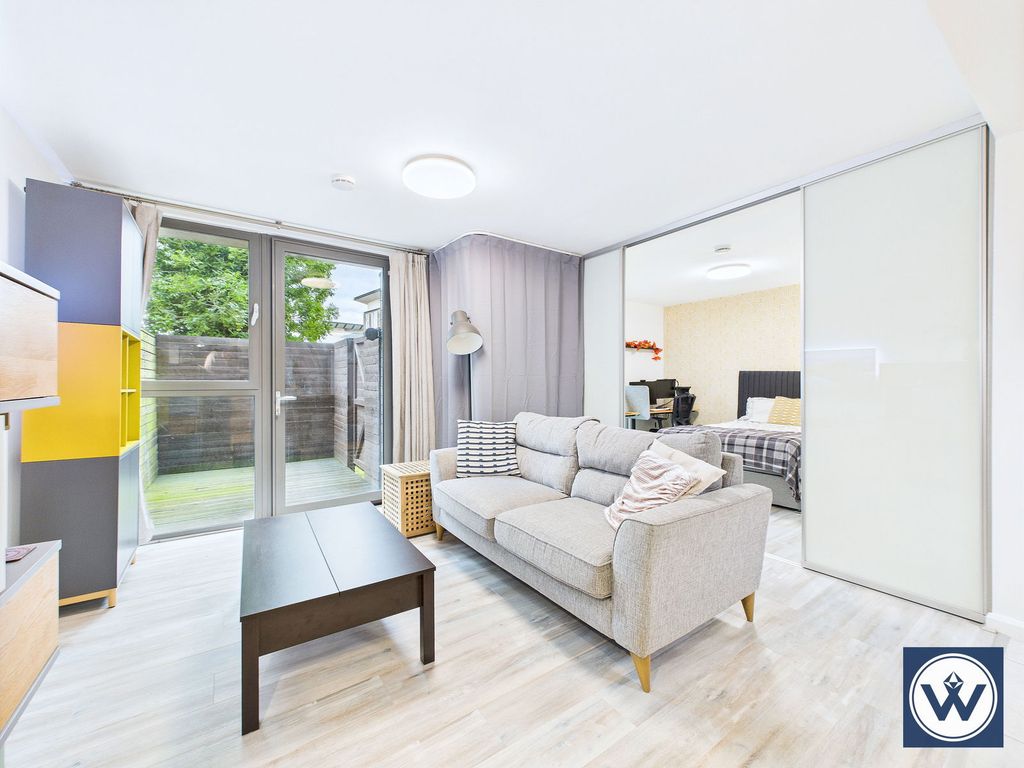 Property photo 3 of 19