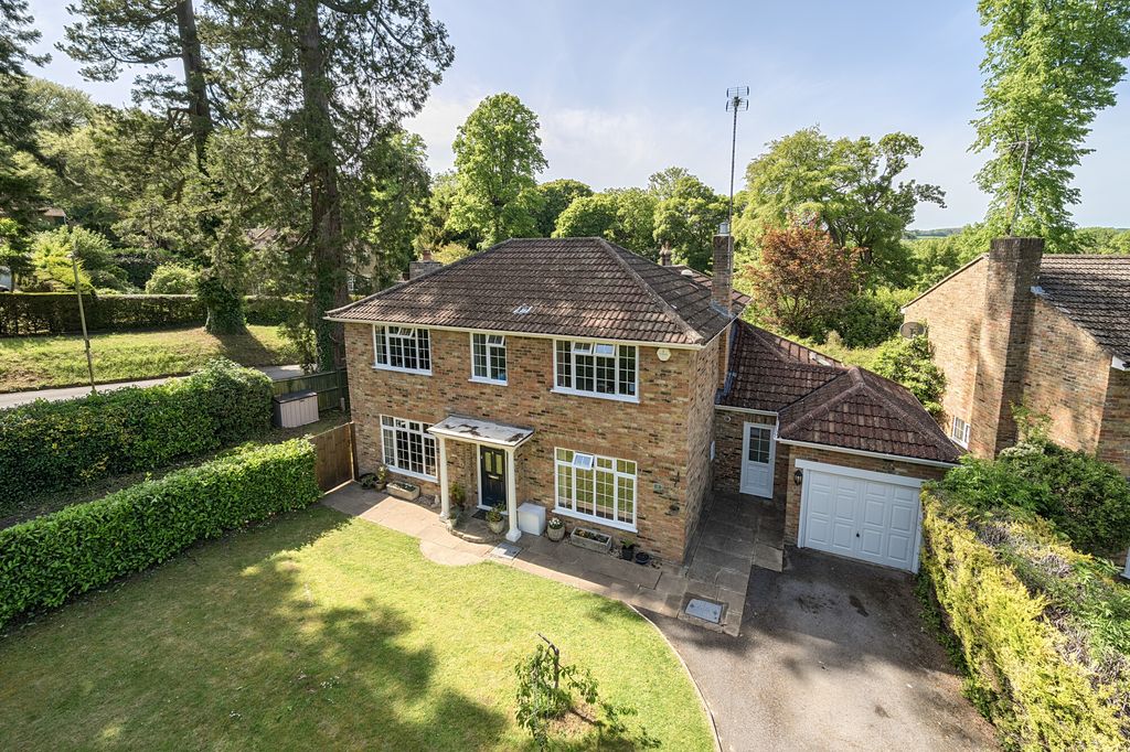 Property photo 1 of 17