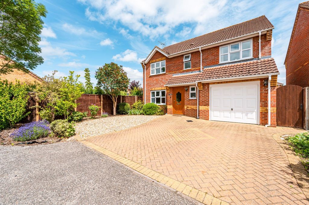 Property photo 1 of 19