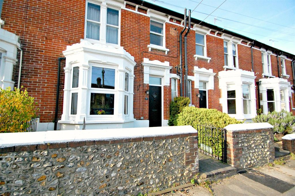 Property photo 1 of 10