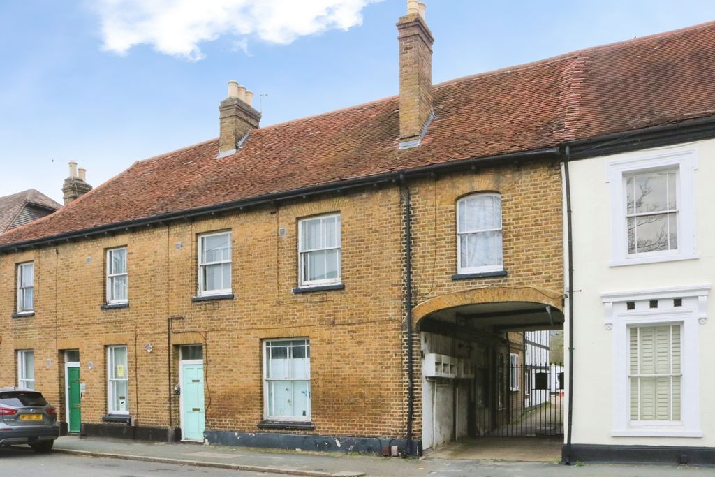 Property photo 1 of 21 Photo 2