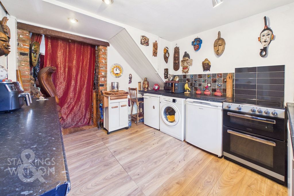 Property photo 3 of 30