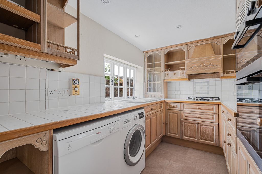 Additional image 6 of 2 bed semi-detached house for saleLetchworth Lane, Letchworth Garden City SG6