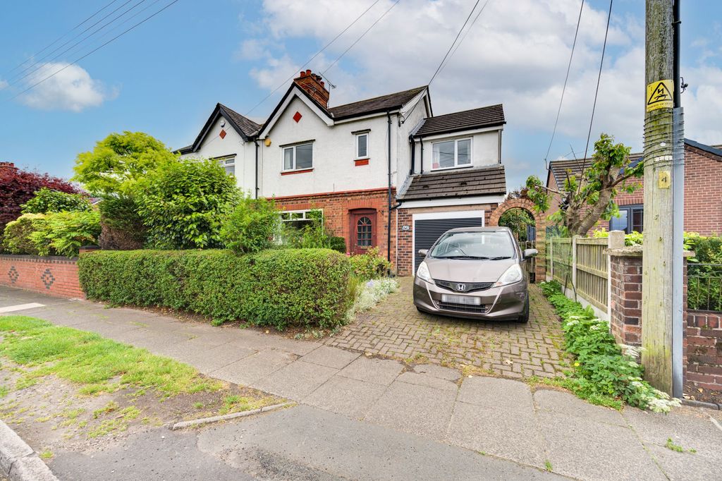 Property photo 1 of 25