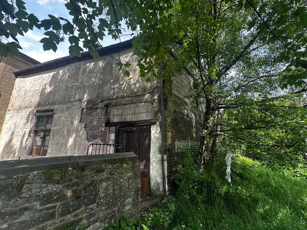 Property photo 2 of 7 Photo 7