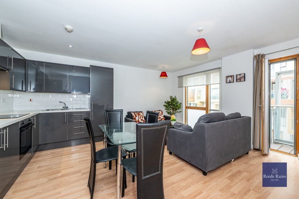 Property photo 1 of 16 Reception Room