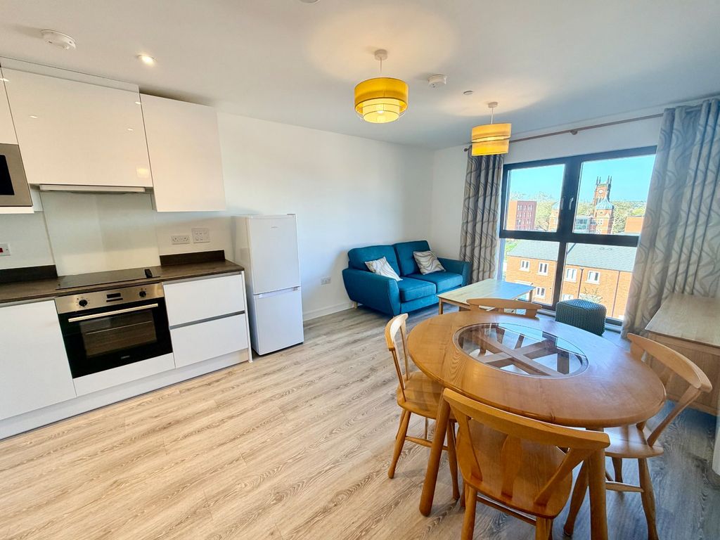 Property photo 2 of 11 Picture No. 17