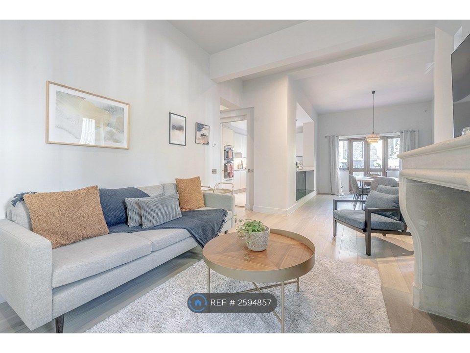 Property photo 1 of 35