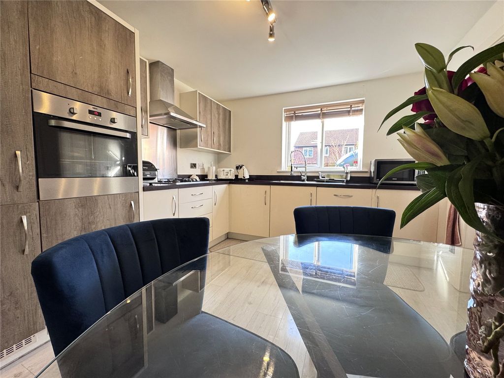 Property photo 3 of 15 Picture No. 03