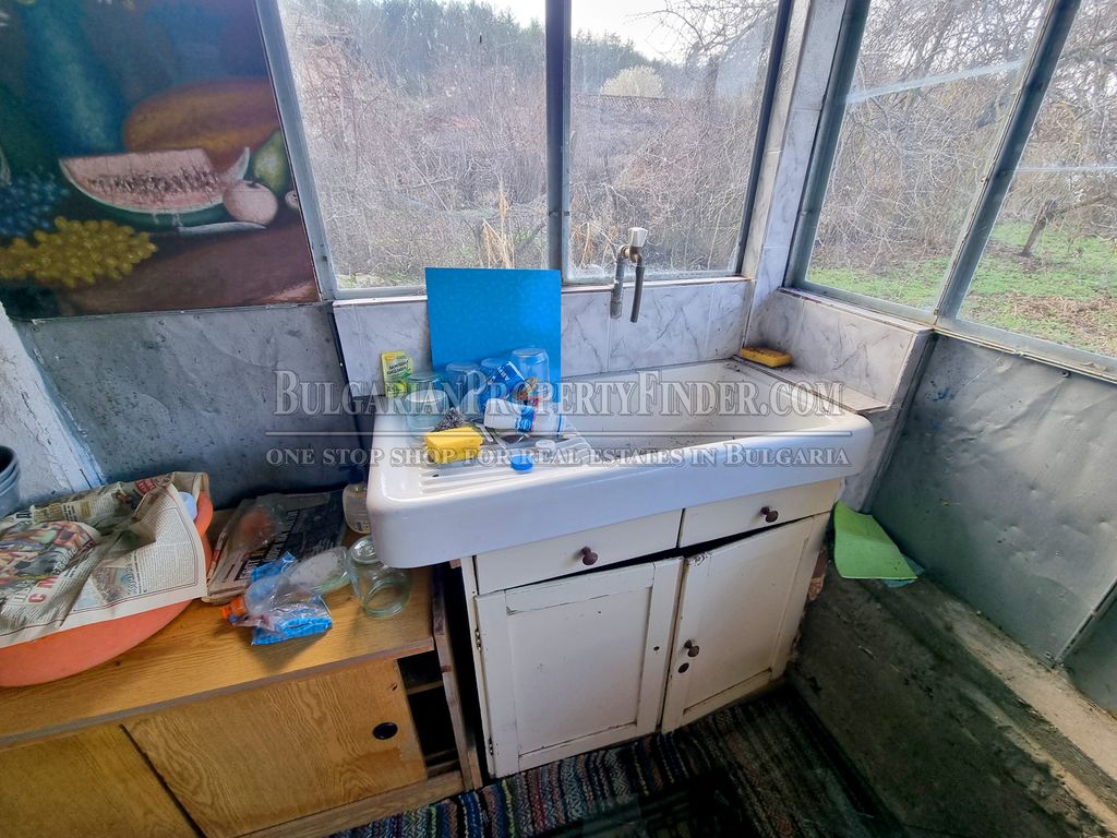 Property photo 3 of 7