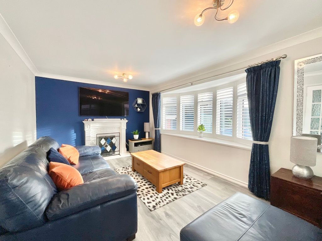 Property photo 3 of 24