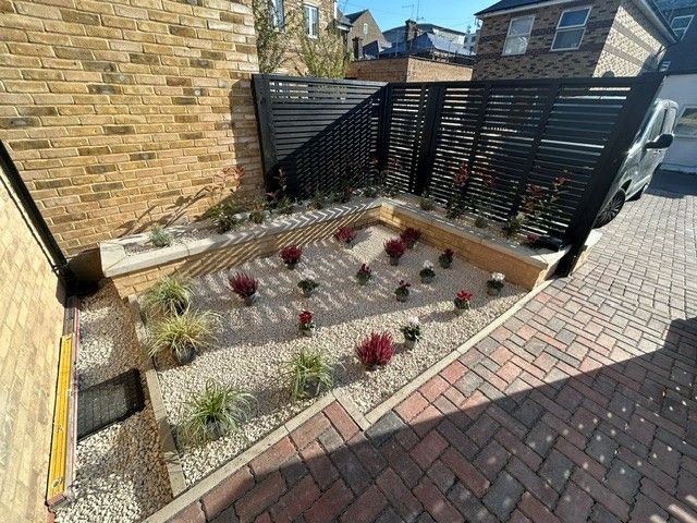 Property photo 2 of 15