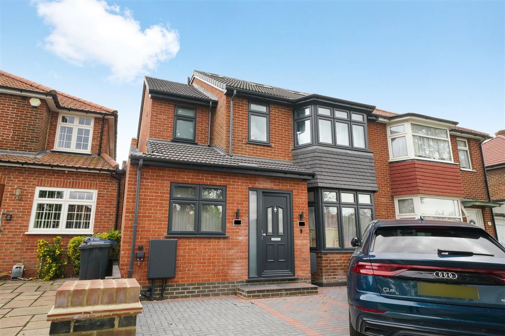 Property photo 1 of 15 61 Whitton Avenue East - Vwlipfautcr1Pesldjwa.Jpg