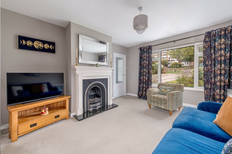 Property photo 2 of 20 Sitting Room