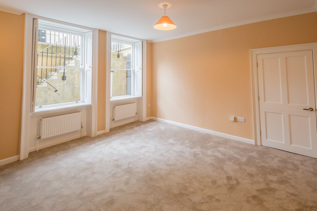 Property photo 3 of 7 9 Rivers Street - Basement-2