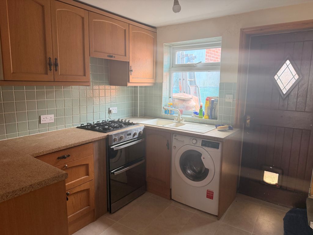 Property photo 1 of 10 Bedroom 1