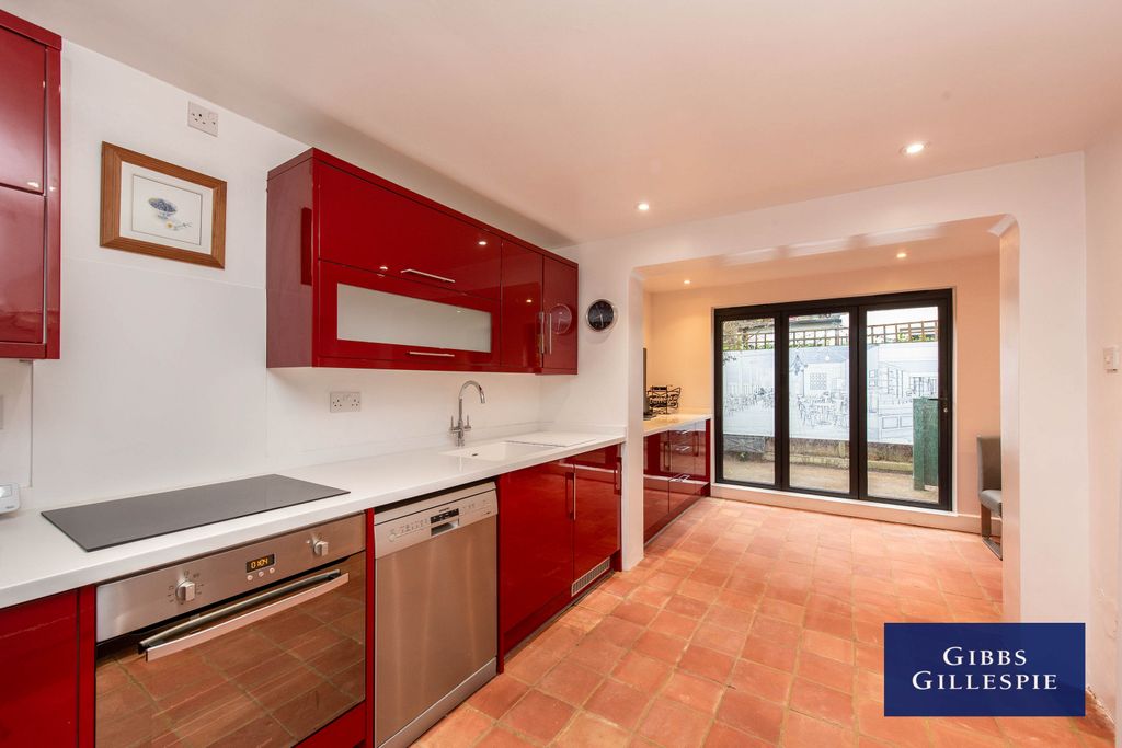 Property photo 2 of 18 2