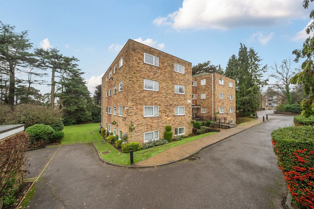 Property photo 1 of 22 1393142-4-6943d70...