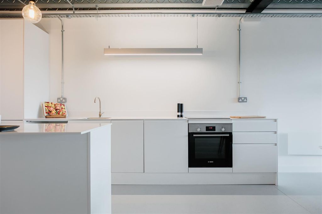 Property photo 1 of 9 v2Mhopgtmkix-Qp0Lisbhw.Jpg