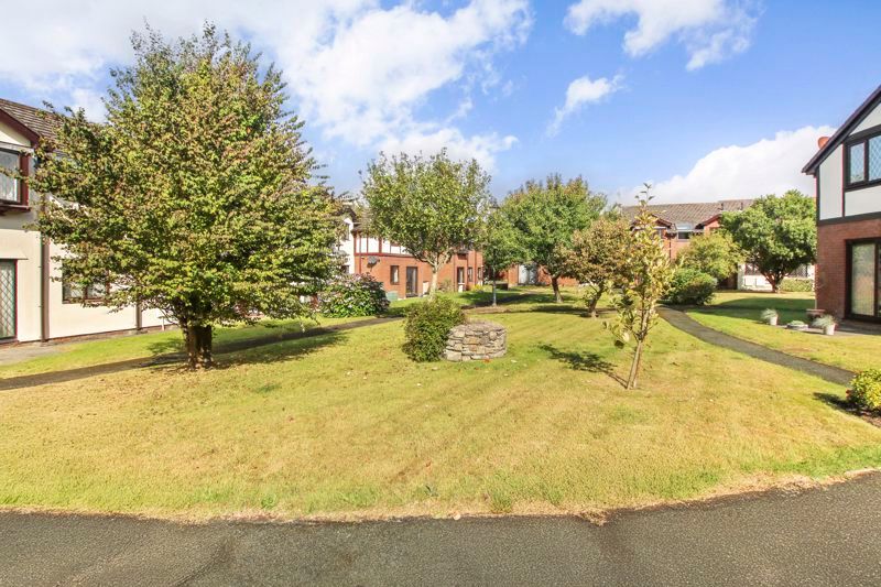 Property photo 2 of 16 Photo 24