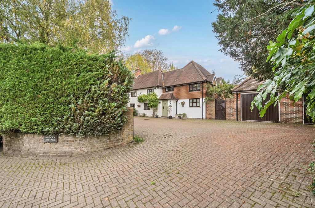 Property photo 1 of 27 1372470-1-6900d99...