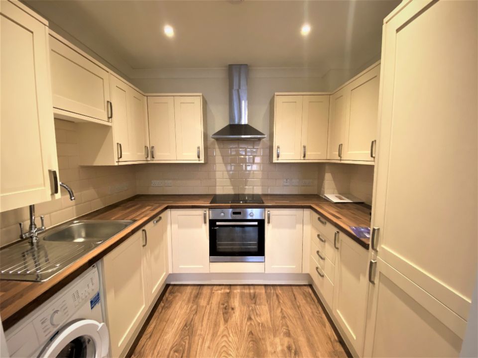 Property photo 3 of 8 2