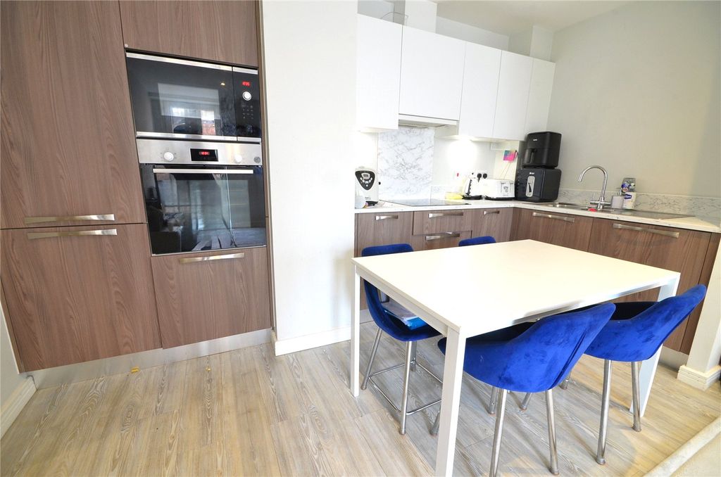 Property photo 3 of 11 Living/Diner/Kitchen