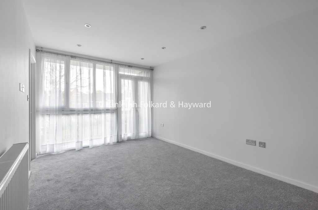 Property photo 2 of 6 Picture 2