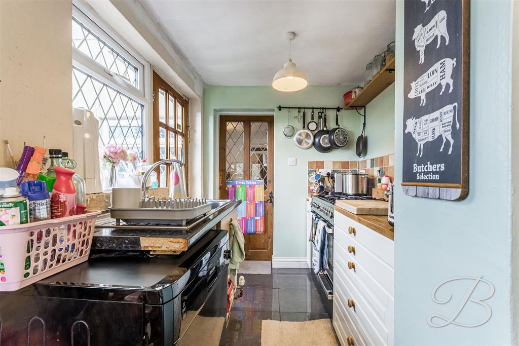 Property photo 3 of 24 Ccltd-18.Jpg