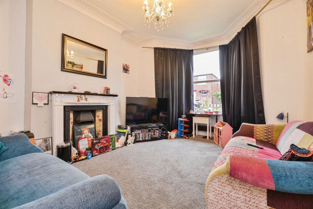 Property photo 3 of 11