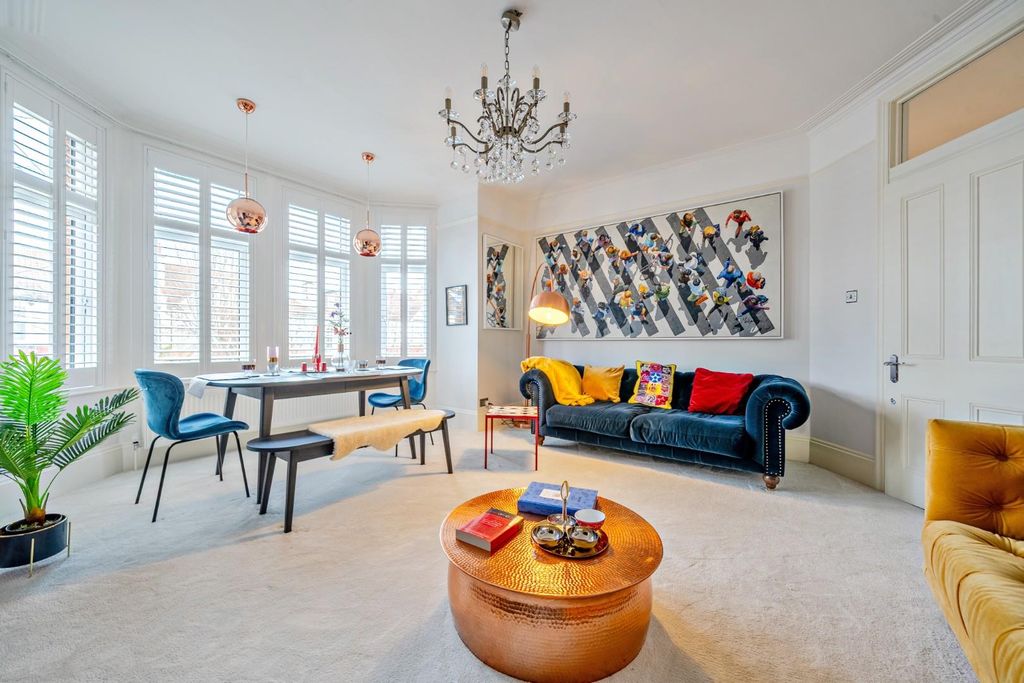 Property photo 2 of 24 1404635-16-6974d3786455A.Jpg