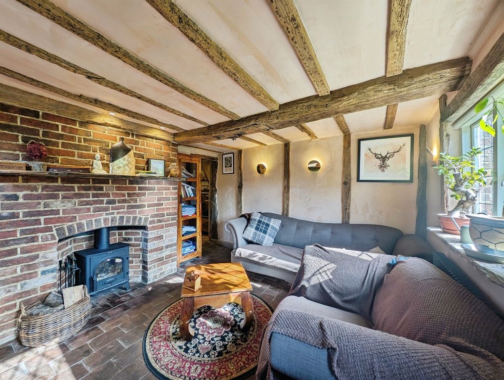 Property photo 3 of 23