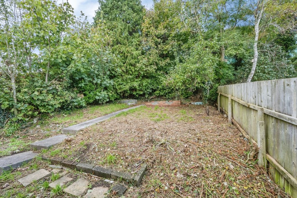 Property photo 3 of 20 Pbox-Img.Jpg